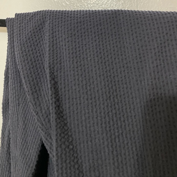 Theory Chambers Blazer and Zaine Pant Seersucker Navy 42R Blazer and 34W Pants - Picture 5 of 6